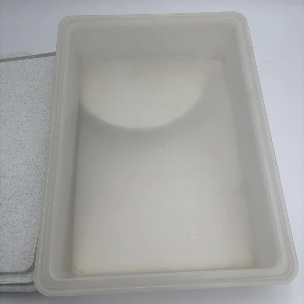 Vintage Tupperware Rectangle 9x13 Cake Keeper Carrier w/ Lid‎ No Handle